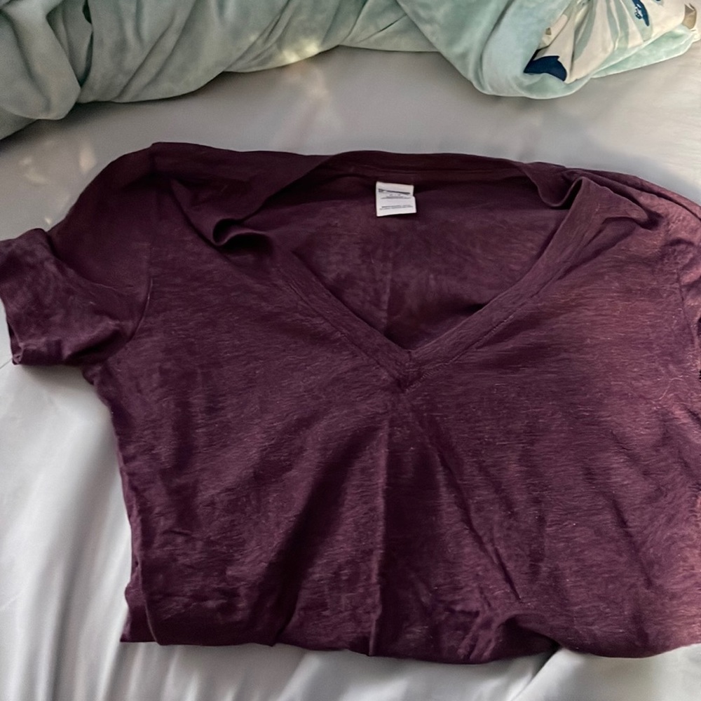 PINK v neck tee